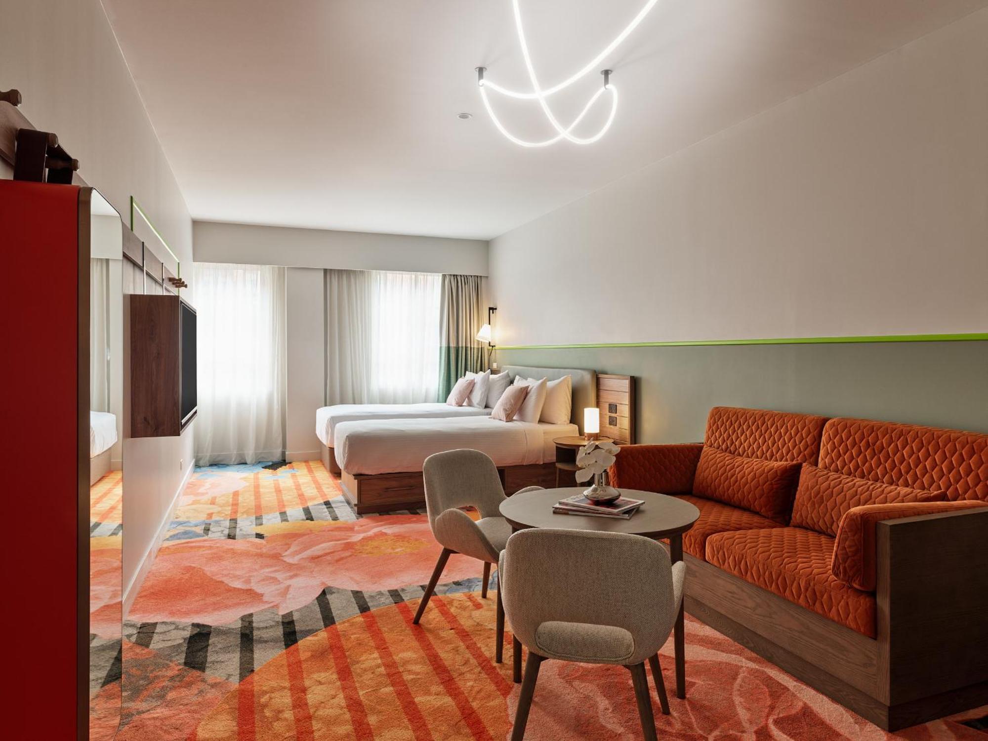The Clarence 4* Sydney